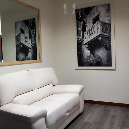 Palazzo Cinque Greenview Apartman *
