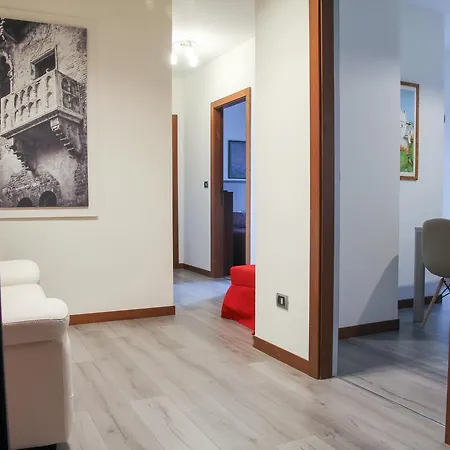 Palazzo Cinque Greenview Apartman Verona